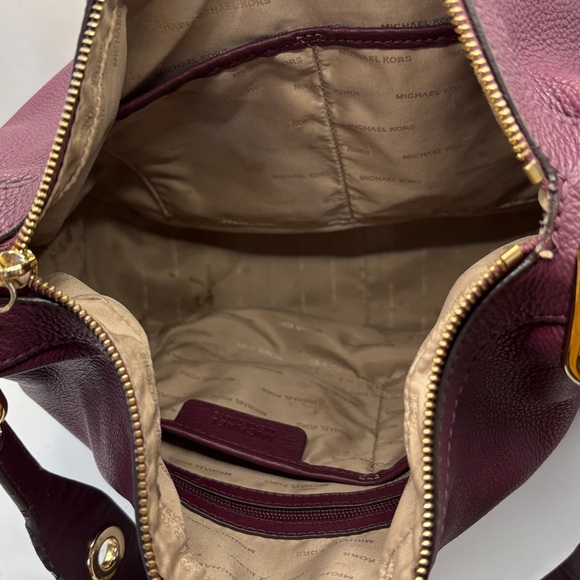 Michael Kors Leather Shoulder Bag - Picture 8 of 11